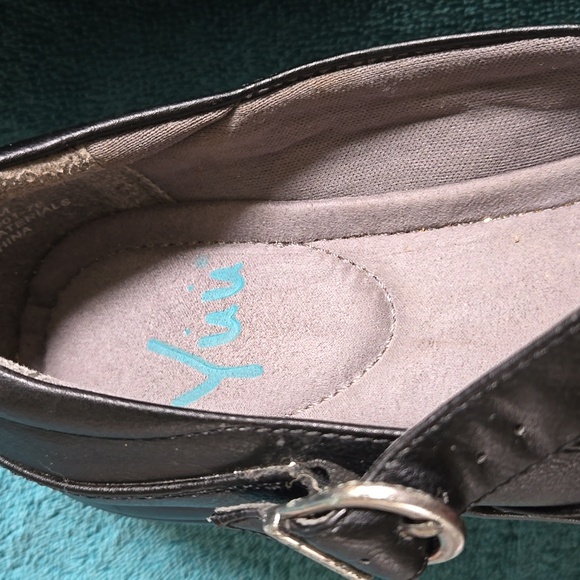 YUU Black Vegan Leather MaryJane Loafer SZ.8 NWT NIB - Picture 2 of 13